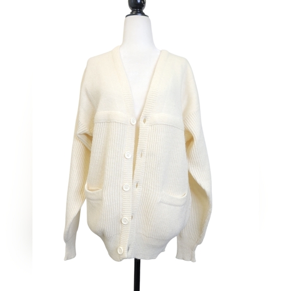 Bugatchi Sweaters - Bugatchi coastal grandma Knit  wool blend cardigan